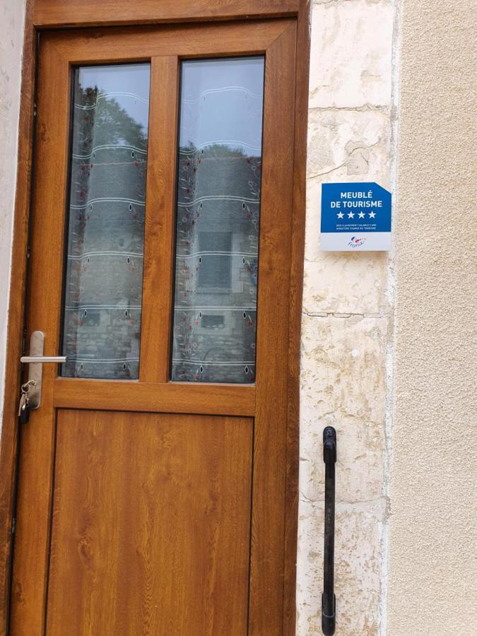 Le Bacchus Villa Chablis Exteriör bild